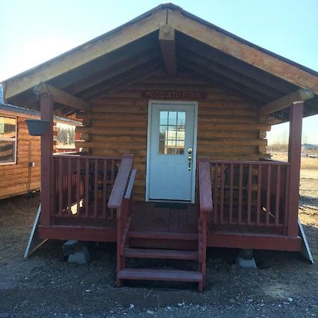 Alaska Log Cabins On The Pond Clear Creek Park Esterno foto
